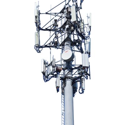 10 16 22M que economiza espaço monopolo tubular galvanizado ao ar livre 5G 4G mastro de comunicação compacto de micro-ondas