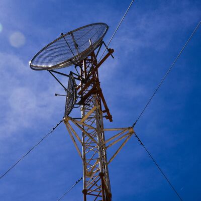 estrutura estável da torre de fio Guyed de 20M 30M para a estação base urbana das telecomunicações
