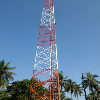 Torre de telecomunicações de abrigo de 40 metros Torre de tubos de aço angulares de 3 pernas