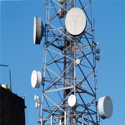 150 pés 200 pés Torre de aço autossustentável painel solar 50km redes sem fio torre de telecomunicações