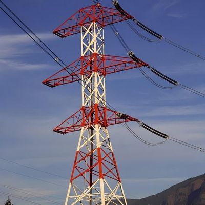 Estrutura da subestação Torre de energia de alta tensão Galvanizado Pylon Linha de eletricidade Polar de transmissão Retalho de aço Torre de ângulo para venda