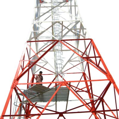 Torre de aço angular de 4 pernas durável com parafusos, porcas e válvulas que cumprem as normas ISO 898 e DIN 7990 de fiabilidade mecânica