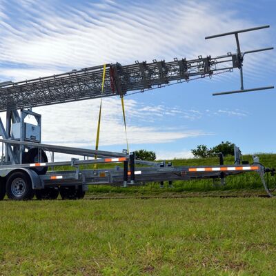 Torre Telescópica 15-30M Tubos Máquinas de Comunicação Antenna Caminhão de Iluminação Montado 40M/S Resistência ao vento Galvanizado a quente