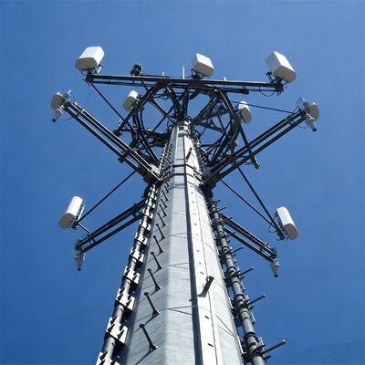 Monopole Tower torre de telecomunicações compacta cilíndrica construída a partir de aço ASTM A36 e ASTM A572 Gr50 para durabilidade