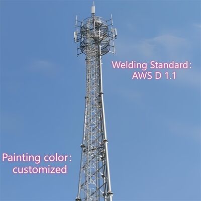 Torre de aço tubular de 3 pernas para serviço pesado com tratamento de superfície galvanizado por imersão a quente para infraestrutura de telecomunicações de longa duração