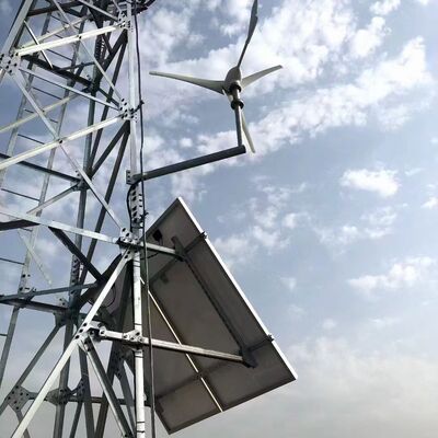 Torre de comunicação compatível da energia renovável para a monitoração do parque solar dos parques eólicos