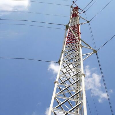 30 35M Hot Dip Galvanized Guyed Communication Tower fundação pequena para área de pastagem