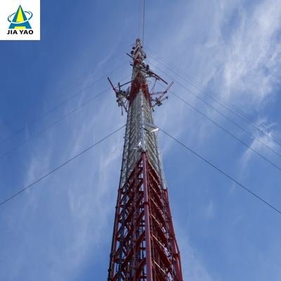 42 desenvolvimento rápido de aço da torre de antena Q355 de 45M para telecomunicações remotas da mina