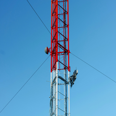 Torre Guyed Wire de 38M Quick Erect para uma comunicação de ajuda humanitária de emergência