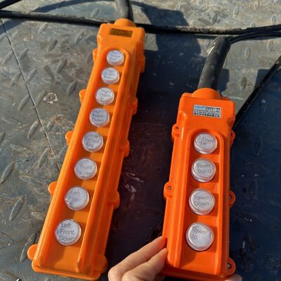Torre de mastro de aço telescópica portátil de 12 a 25 m para estação base móvel e vigilância temporária de eventos com sistema de elevação elétrica e base de implantação rápida